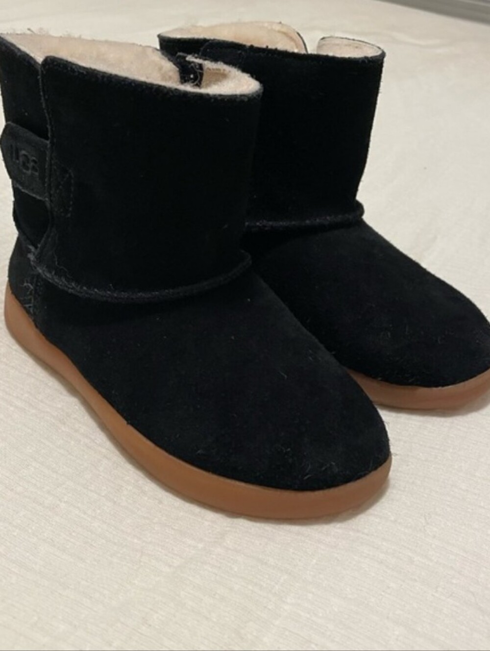 Unisex UGG keel and boot